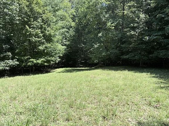 3rd image of 0 Jonquil Ln