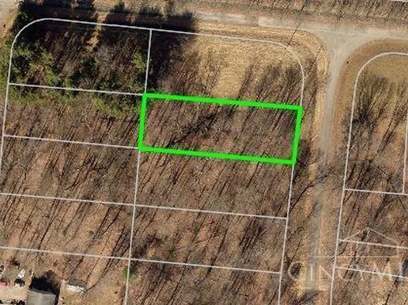 763 Halle Dr, Fayetteville, OH 45118