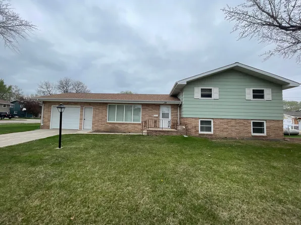 1006 2nd Ave W, Mobridge, SD 57601