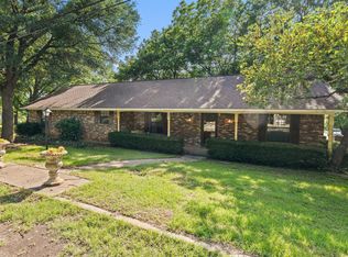 891 Lazy Acres Cir, Pottsboro, TX 75076