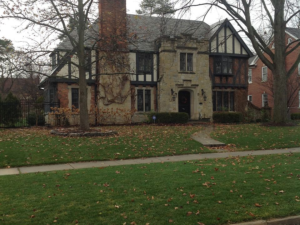 1st image of 94 Ottawa Dr
