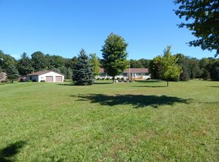 13086 Croswell Ave, Grant, MI 49327