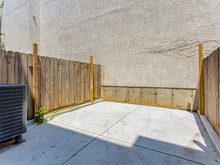 1513 Seybert St #1A — Photo 18
