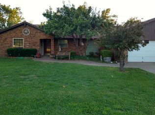 2822 Oaklawn Dr, Vernon, TX 76384