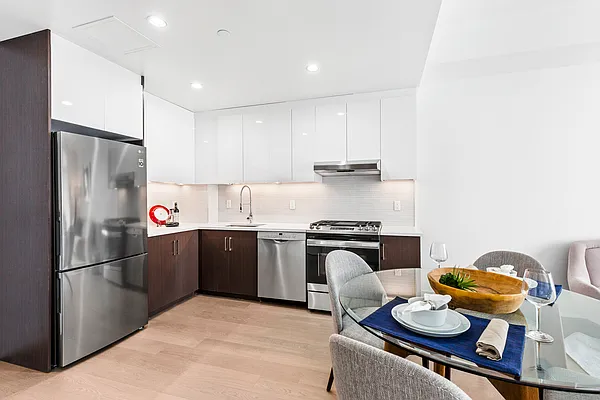 Rented by Modern Spaces | media 35