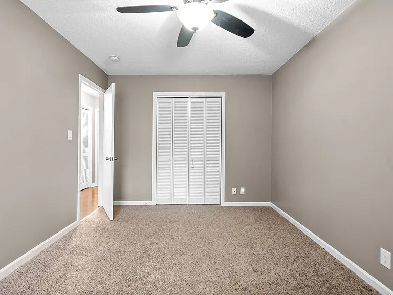735 Cayce Dr — Photo 19