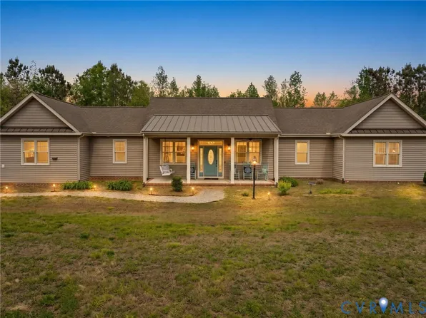 8151 Hidden Valley Ct, Amelia Court House, VA 23002