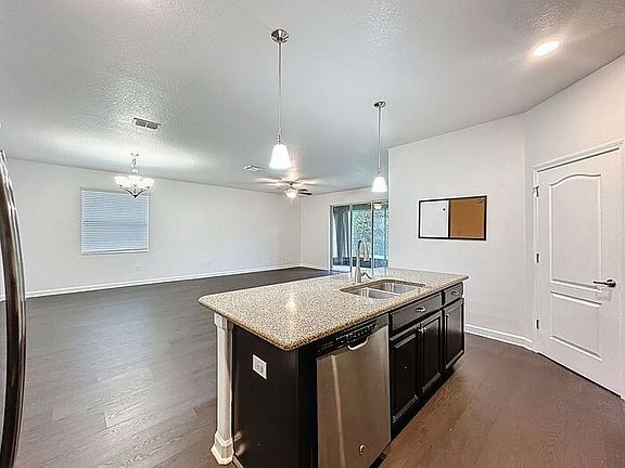 5th image of 5218 Cortland Dr