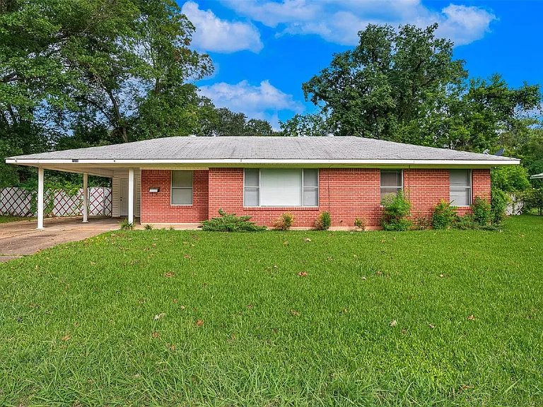 2501 Rosedale Pl — Photo 1