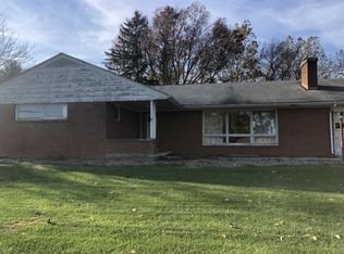 1026 E Governor Rd, Hershey, PA 17033