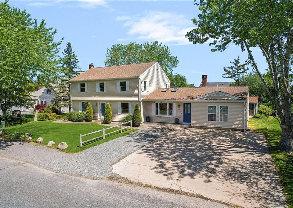 1st image of 37 Newport Ln