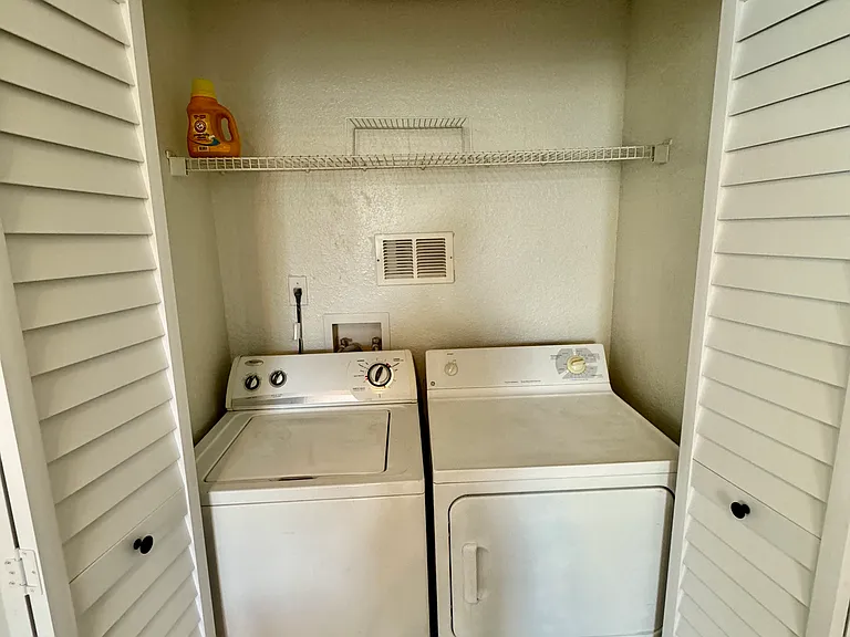 9024 Lake Chase Island Way #9024 — Photo 12