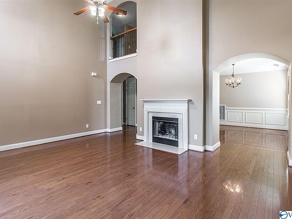 3rd image of 103 Arbor Hill Ln SW