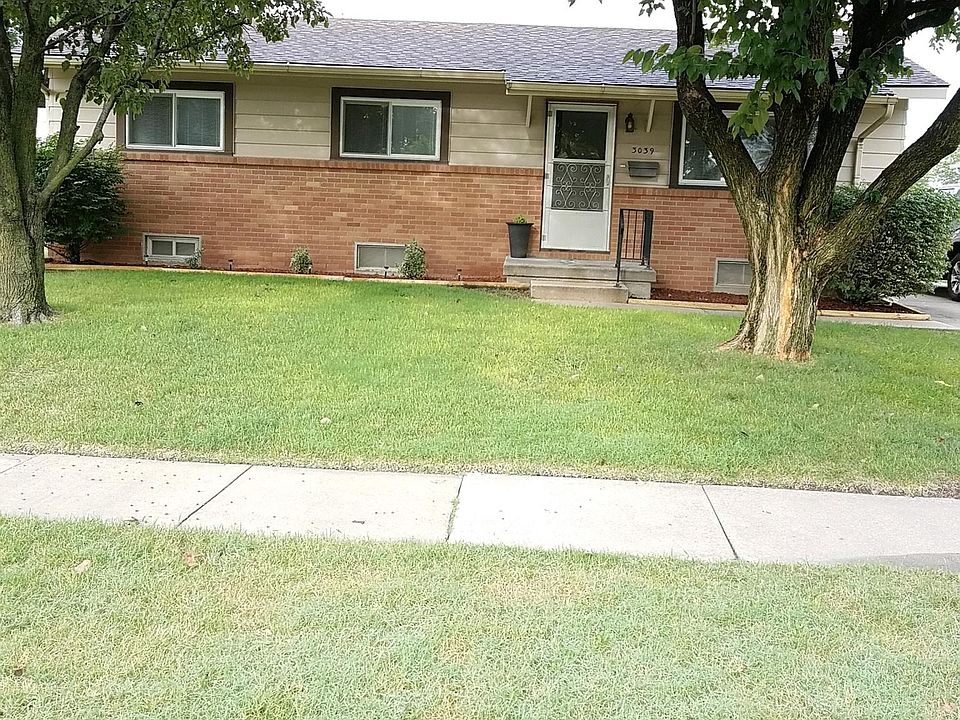 1st image of 3039 S Hiram Ave