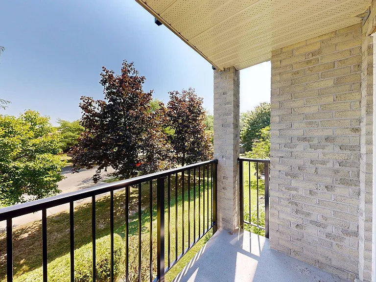 729 Deveron Cres #208 — Photo 28