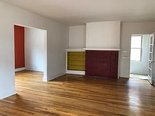 5542 Hobart St — Photo 2