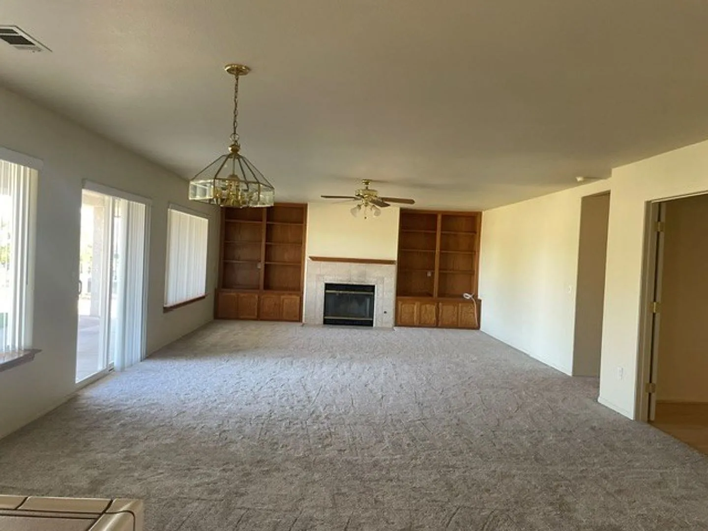Coming Soon- Beautiful Silver Lakes Home- 2 Bedrooms, 3 Bathrooms + Den Or Office — Photo 2
