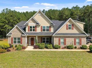 113 Constance Dr, Locust Grove, GA 30248