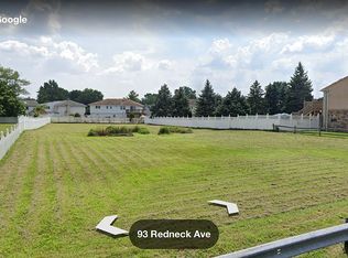 93 Redneck Ave, Little Ferry, NJ 07643