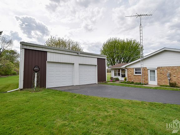 2nd image of 6811 S County Road 400 W