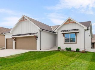 16502 S Stagecoach St, Olathe, KS 66062