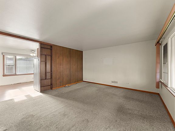 2nd image of 66 Indianwood Dr