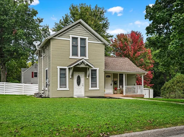 1811 Cannon St, Dubuque, IA 52003