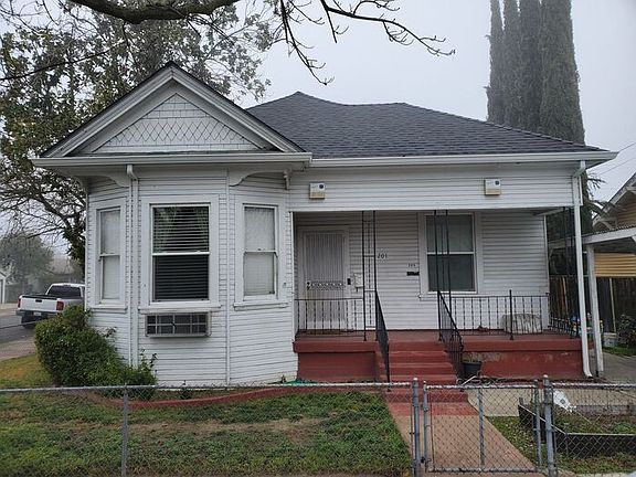 2nd image of 203 E Pine St