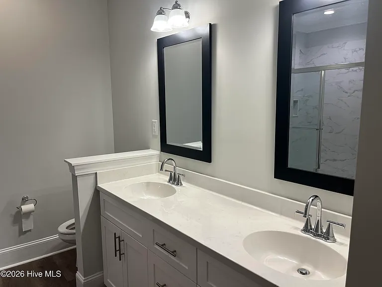 3241 Gordon Dr #A — Photo 8