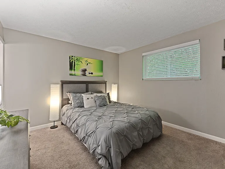 Heritage Hill Estates Apartments — Photo 11