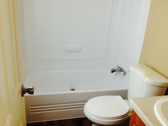 5th image of 415 N East St Trlr 134