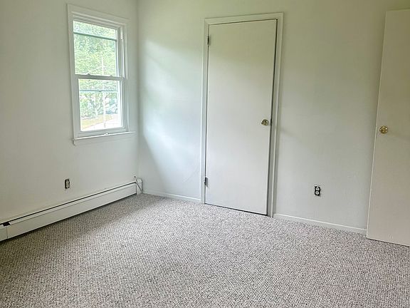 5th image of 28 Warner Ln #2F