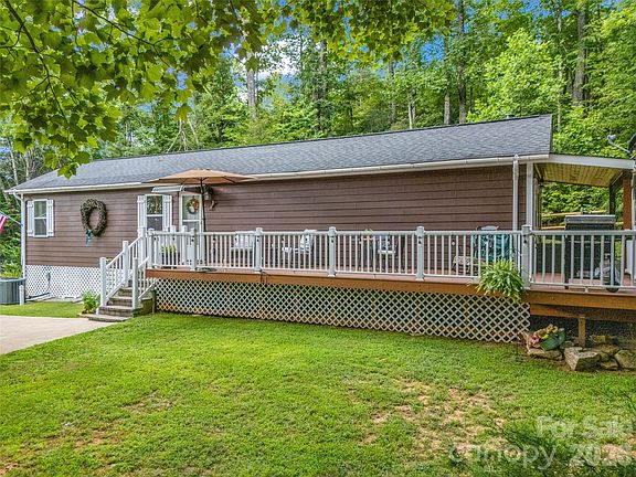 2nd image of 479 Camp Hill Rd #11