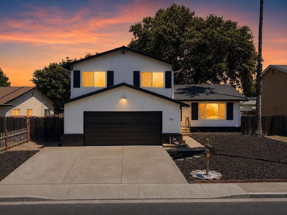 1st image of 206 Millbrook Way