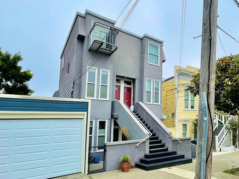 82 Alvarado St — Photo 24