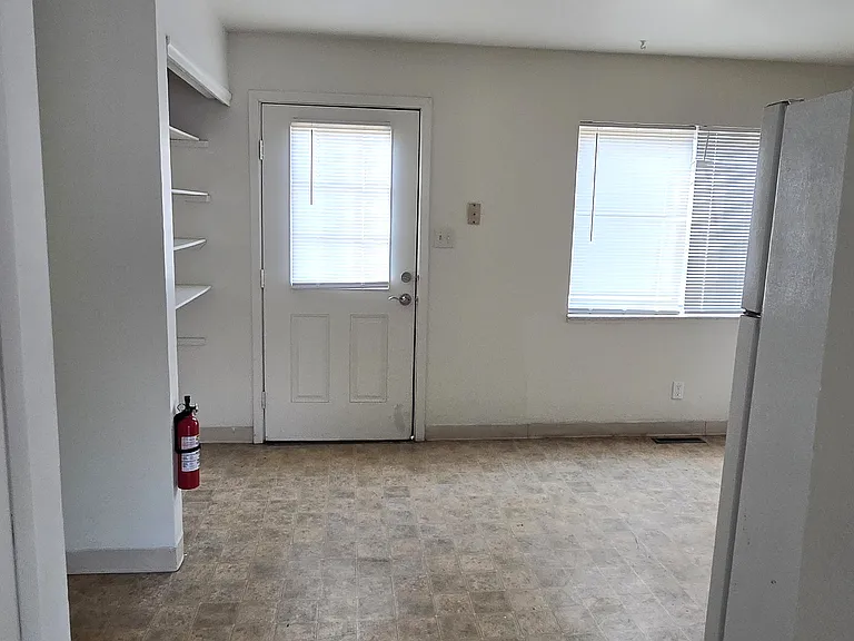 Highland Park Townhomes — Photo 33
