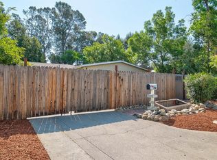 748 L St, Davis, CA 95616