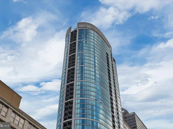 2101 Market St #-3705, Philadelphia, PA 19103