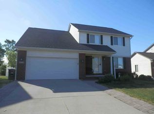 8866 Mikado Dr, Newport, MI