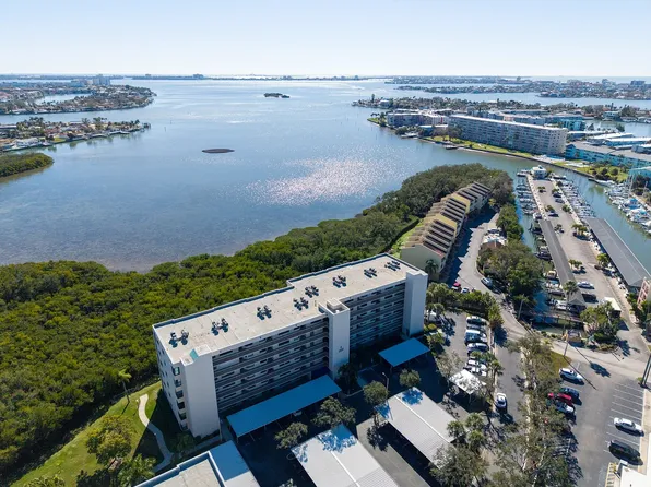 1332 Pasadena Ave S, South Pasadena, FL