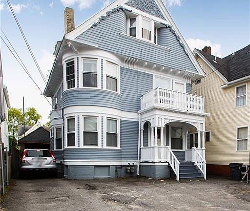 2nd image of 40 Marlborough Ave