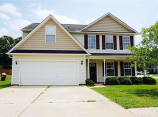 707 Barn Swallow Dr, Simpsonville, SC 29680