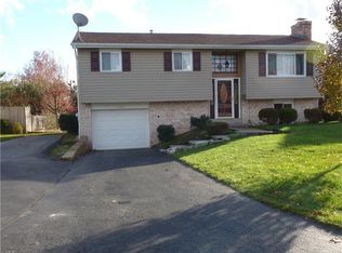 1807 Cowling Rd, Scottdale, PA 15683
