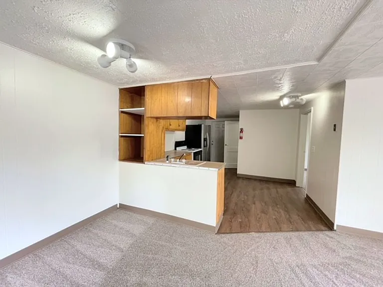 8414 Duben Ave — Photo 6