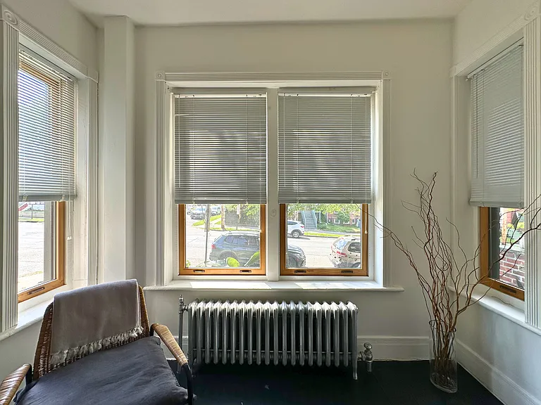 32 Liberty St #1 — Photo 8