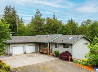 5151 Independence Pl SW, Pt Orchard, WA 98367