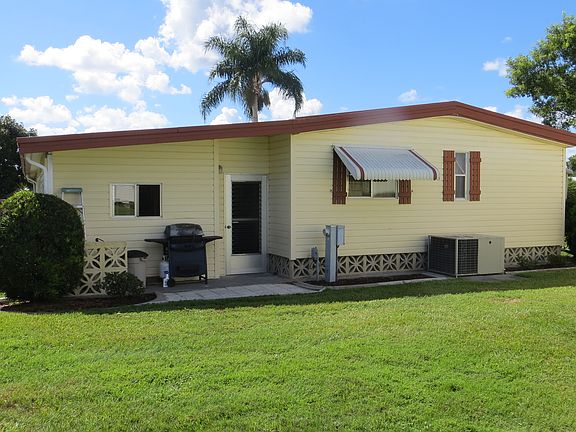 2nd image of 255 Camelot Dr