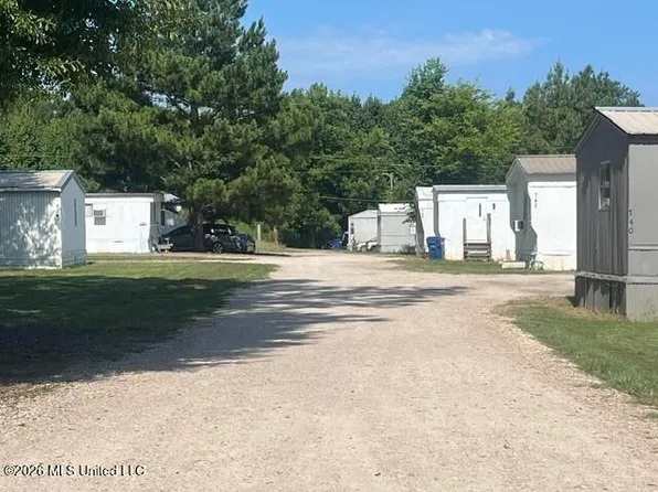 720 Ephesus Rd, Forest, MS 39074