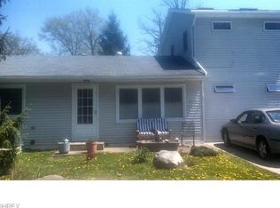 315 Essex Rd, Vermilion, OH 44089