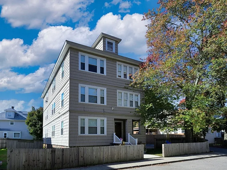 19 Oliver St #2 — Photo 1